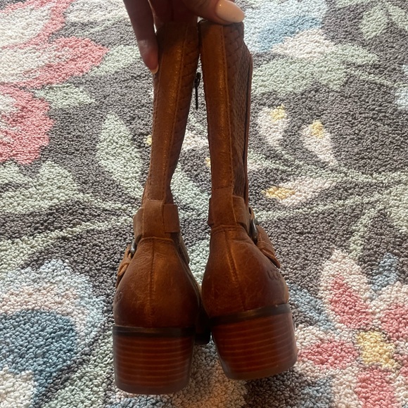 UGG Lula Mae Leather Boots Size 6.5 - Picture 8 of 9